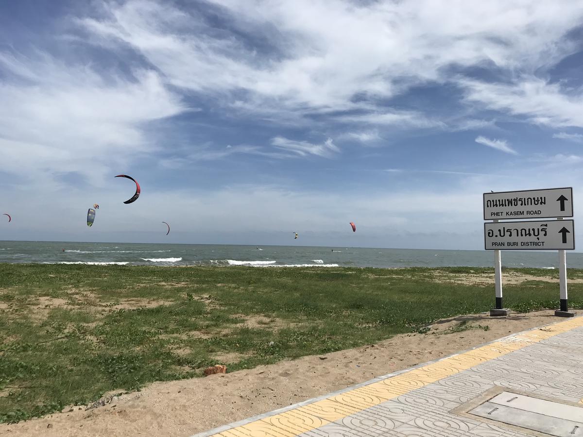 Palm Beach Resort Pran Buri Dış mekan fotoğraf