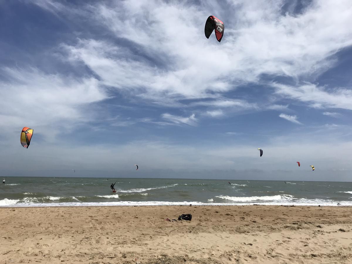 Palm Beach Resort Pran Buri Dış mekan fotoğraf