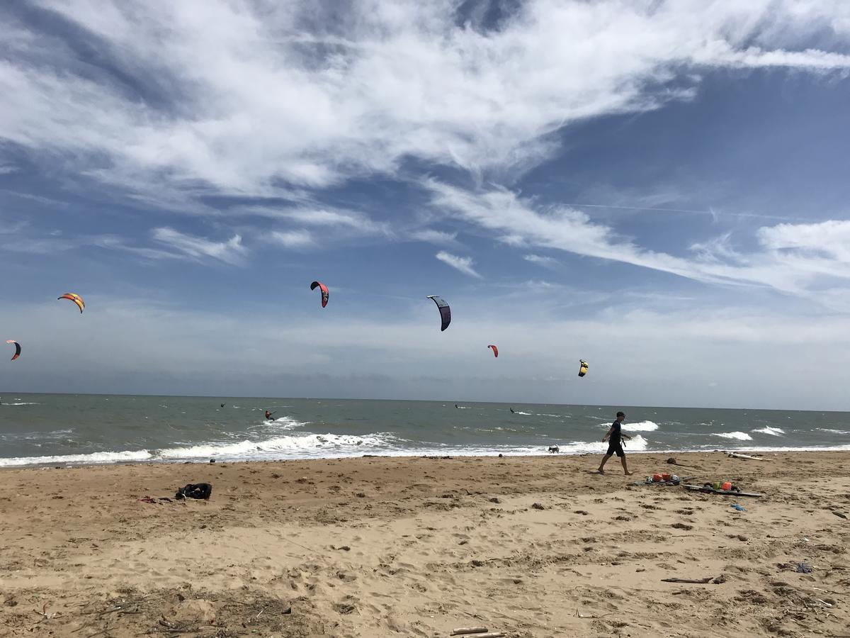 Palm Beach Resort Pran Buri Dış mekan fotoğraf