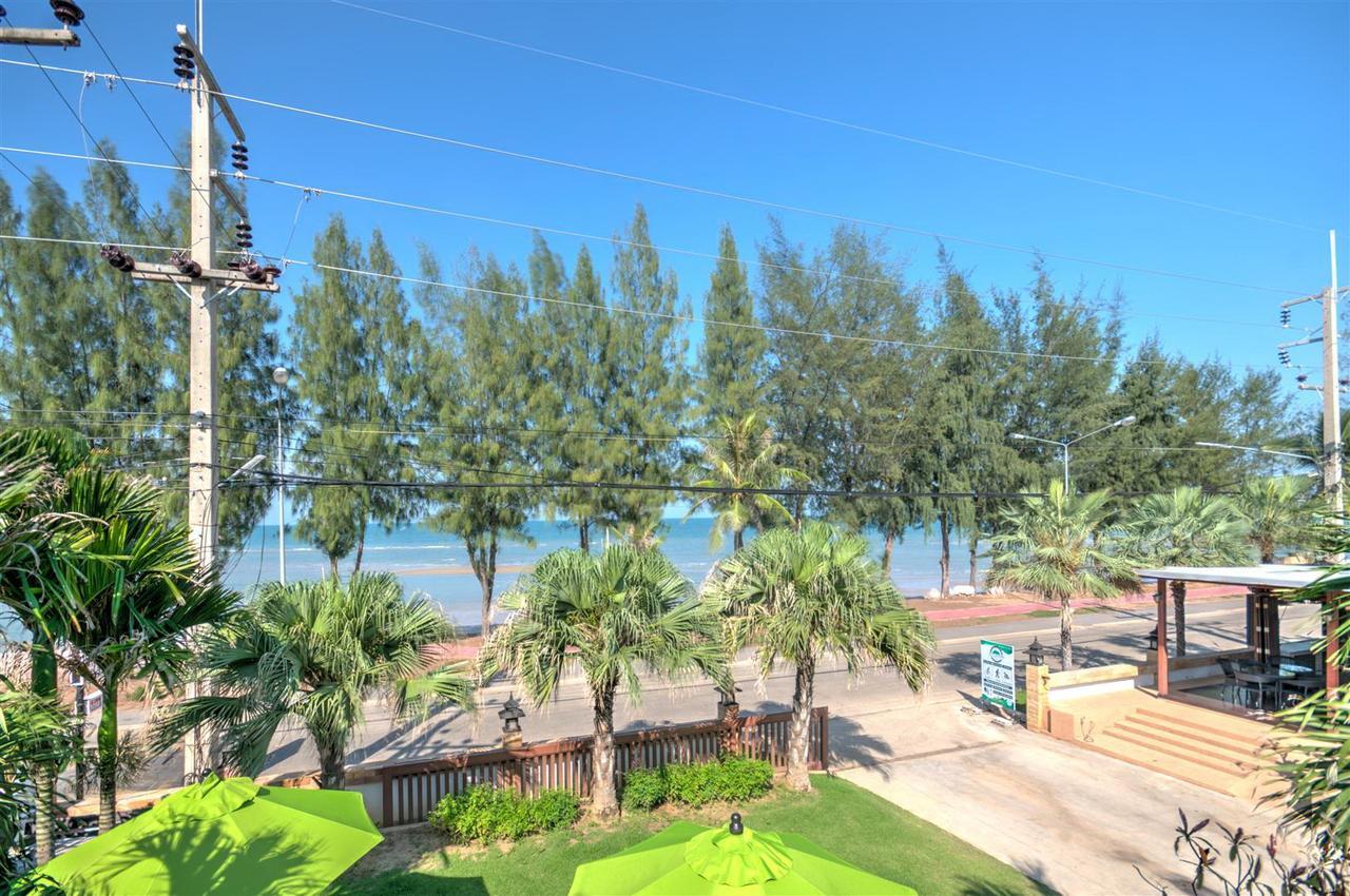 Palm Beach Resort Pran Buri Dış mekan fotoğraf